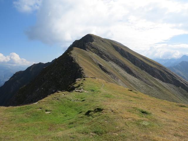 nach einem genussvollem Panoramablick geht's gleich weiter zum wenig höheren Fülhorn