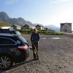 beim Hotel Furkablick 2427 m.ü.M. auf dem Furkapass, wo Parkierungsmöglichkeiten vorhanden sind, starten wir die Wanderung