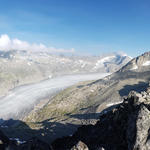 sehr schönes Breitbildfoto mit Blick auf den Rhonegletscher
