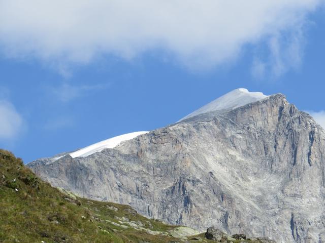 Blick hinauf zum Galenstock