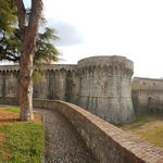 wir bestaunen die zwischen 1487 und 1492 durch Lorenzo "der Prächtige" Medici erbaute Citadelle Firmafede