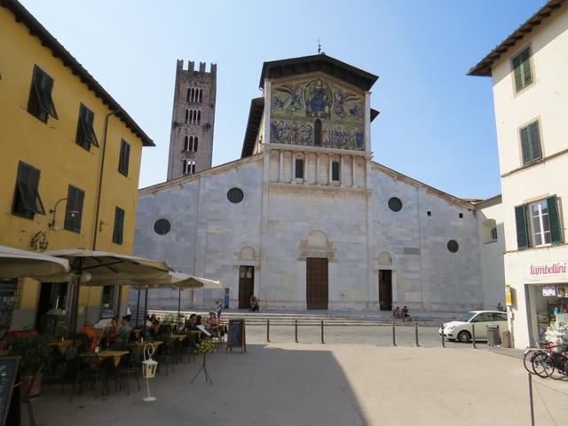 Blick auf die Kirche San Frediano mit seinem grossen Himmelfahrts-Mosaik