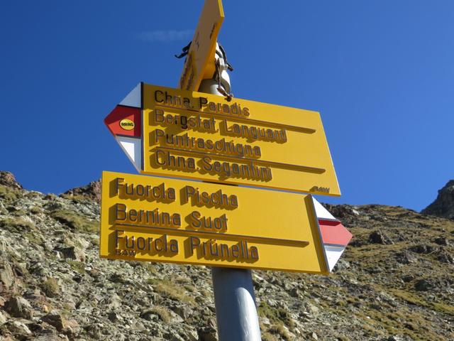 bei der nächsten Weggabelung 2926 m.ü.M. erreichen wir den Gipfelaufbau...