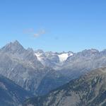 Blick ins Silvrettagebiet mit Piz Linard, Verstanclahorn, Piz Buin und Piz Champatsch