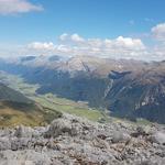 und immer wieder diese traumhafte Aussicht ins Oberengadin. Jetzt zeigt sich sogar der Piz Quattervals