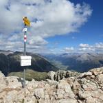 wir stehen auf dem Gipfel des Piz Padella 2855 m.ü.M. der als hervorragender Aussichtspunkt bekannt ist
