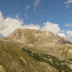 während der Talfahrt schauen wir hinauf zum Piz Padella...