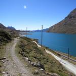 ein bisschen oberhalb des Stalon di Lagh, verläuft der Wanderweg parallel dem Lago Bianco,...