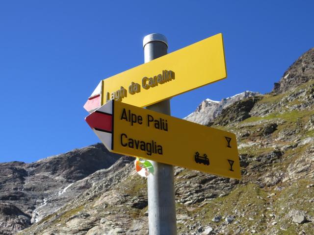 ...und sehen von dort den Wegweiser der in südwestliche Richtung zur Alp Palü zeigt