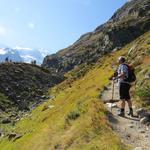 mit einem unglaublich schönem Panorama, wandern wir weiter taleinwärts