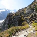 der Bergweg gewinnt weiter an Höhe