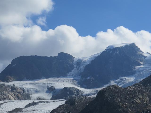 Blick auf Piz Cambrena und Vadret Pers