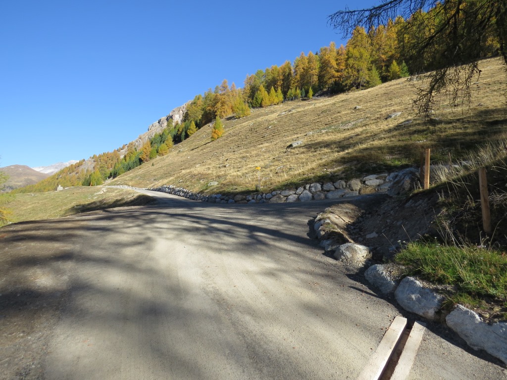 bei 2081 m.ü.M. erreichen wir wieder eine grosse Kehre...