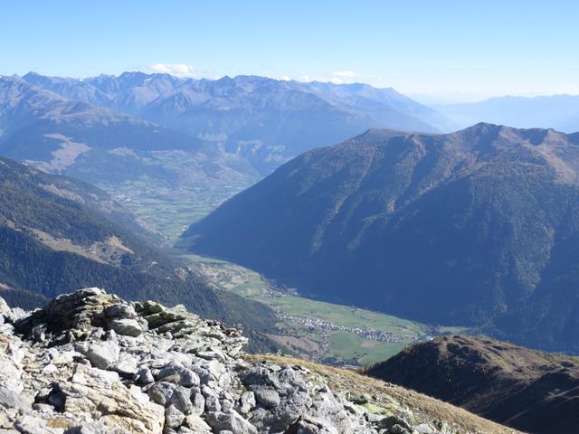 Tiefblick ins Val Müstair und ins Vinschgau (Südtirol)