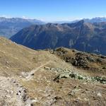 bei Punkt 2726 m.ü.M. biegt der Wanderweg (irritierenderweise) nicht Richtung Lü,...