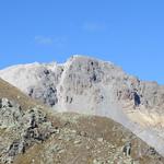 auf der linken Seite erkennen wir den Felsklotz des Piz Starlex