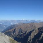 Blick über den Piz Minschuns und Furkelspitz in die Ötztaleralpen