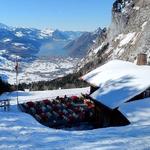 wir erreichen Stäglerenegg und kurze Zeit später das Bergrestaurant Skihaus Holzegg