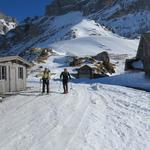 nach dieser guten und aussichtsreicher MIttagspause, verlassen wir die Grosse Scheidegg