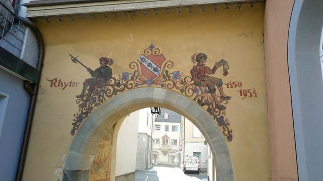 durch das alte Stadttor von Rheineck, gelangen wir in die Altstadt