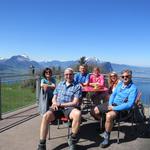 auf der Sonnenterrasse geniessen wir danach die gigantische Aussicht