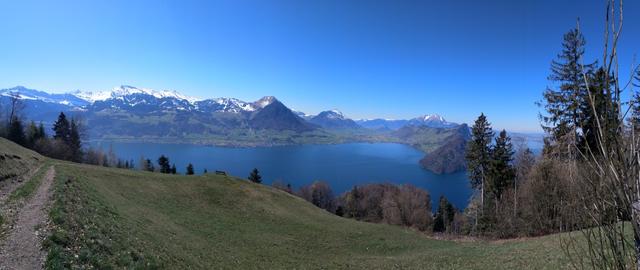 ...und bestaunen diese traumhafte Aussicht