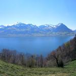 auch hier superschöne Aussicht Richtung Buochserhorn, Schwalmis und Oberbauenstock