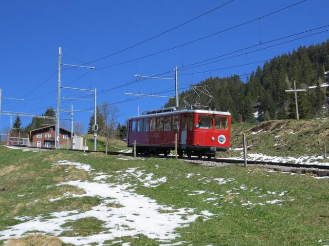 dieses Teilstück könnte man natürlich wenn man dies möchte, mit der Zahnradbahn abkürzen