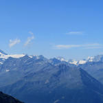traumhaftes Breitbildfoto. Blick zu den Walliser 4000er Bishorn,Weisshorn,Zinalrothorn,Ober Gabelhorn,Matterhorn,Dent Blanche