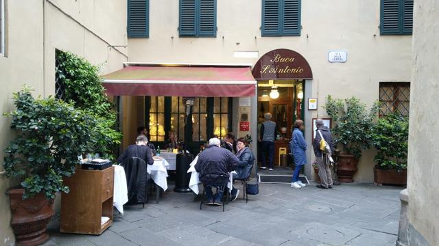 im Restaurant Bucca di Sant Antonio haben wir ein Tisch reserviert
