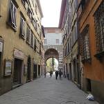 über die Via Elisa verlassen wir die Altstadt von Lucca, das uns sehr gefallen hat