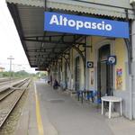in Altopascio nehmen wir den Zug der uns nach Lucca zurückfährt