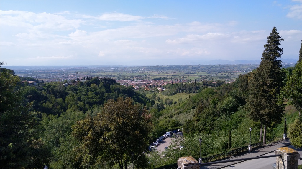 Blick auf die Toskanische Ebene