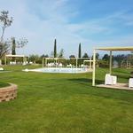 Blick auf den Park mit Pool des Agriturismo Colleoli