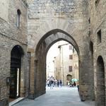 ...und verlassen wieder über die Porta Matteo die Altstadt von San Gimignano