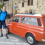 mit dem Auto, aber nicht mit diesem, fahren wir danach nach Gambassi Terme zurück