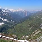 in herrlicher Lage mit freiem Blick nach Westen vom Weisshorn bis zu den Dents du Midi und ins malerische Binntal...