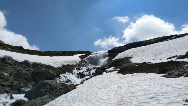 ...der das Schmelzwasser vom Albrunhorn in die Binn führt