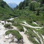 in Chiestafel lassen wir die rechts von uns vorhandene Brücke über das Turbenwasser unbeachtet