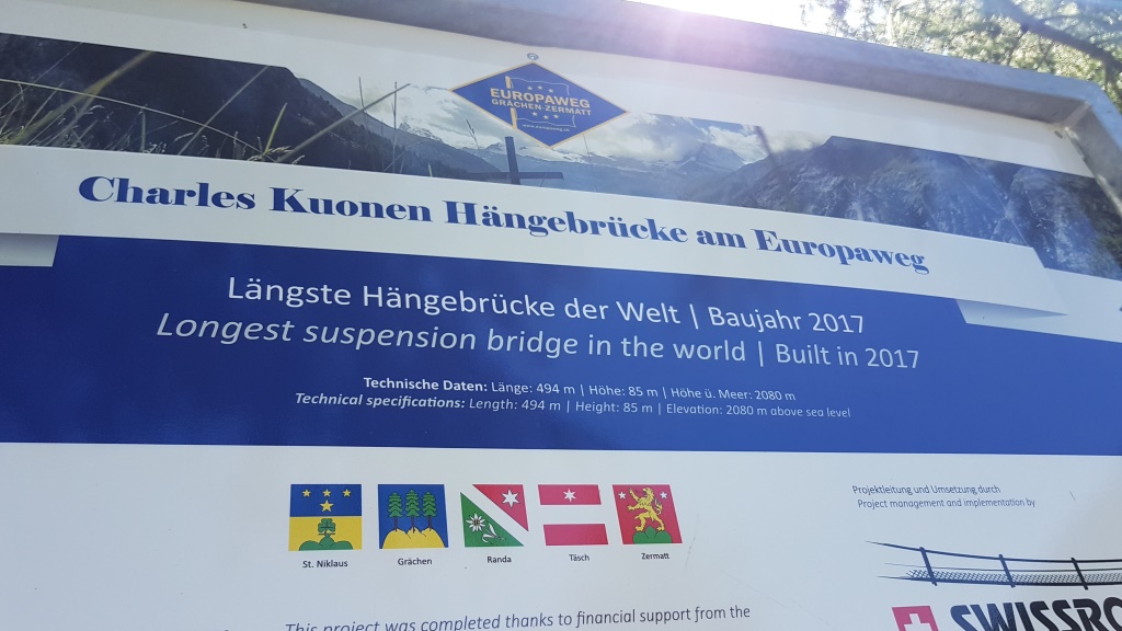 es ist die längste Fussgänger-Hängebrücke der Welt
