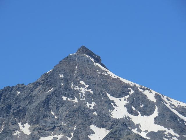 wir blicken auf das Mettellhorn. Sofort kommt uns die Bergtour auf diesem Gipfel in den Sinn