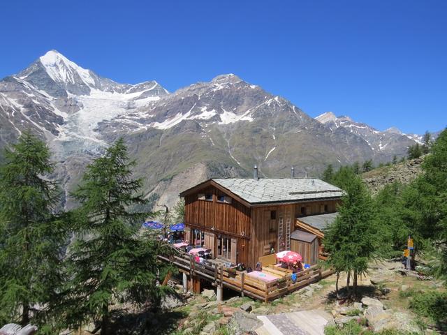 ...erreichen wir die traumhaft gelegene Europahütte 2264 m.ü.M.