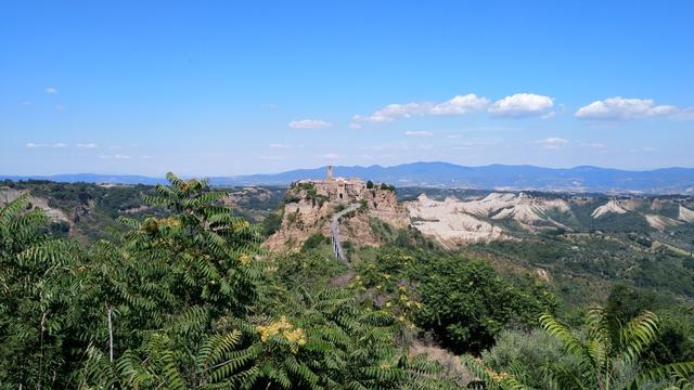 die Fahrt geht weiter und wir erreichen Civita di Bagnoregio