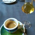 ...mit Espresso und Grappa