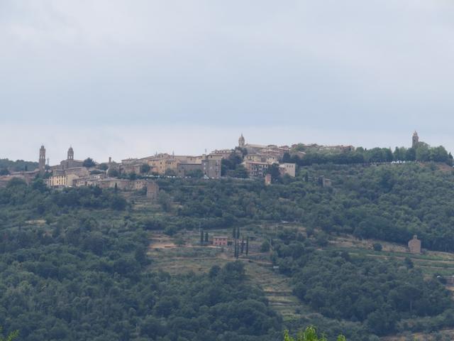 Montalcino herangezoomt