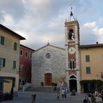 gegen Abend schlendern wir durch die Altstadt von San Quirico d'Orcia