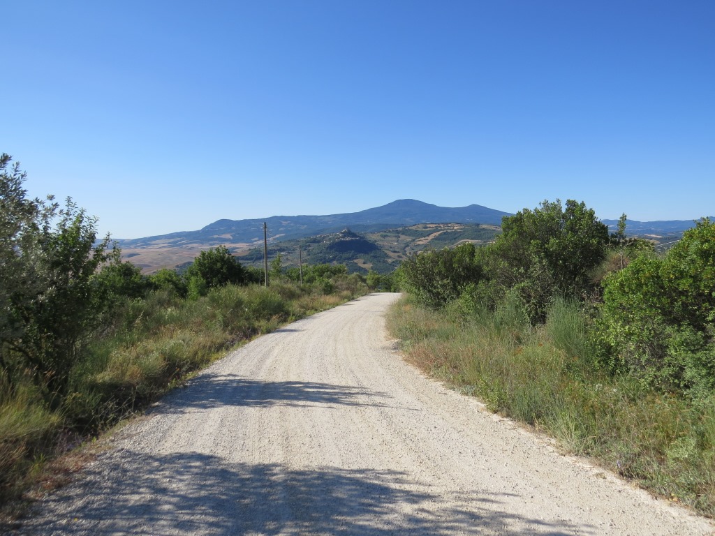 auf der "weissen Strassen der Toscana" wandern wir weiter Richtung Vignoni