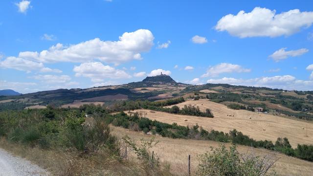 Blick zurück nach Radicofani