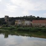 Blick hinauf zum Piazzale Michelangelo. Der Aussichtspunkt von Florenz