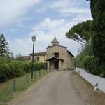 ...erreichen wir die kleine Kirche von San Prugnano